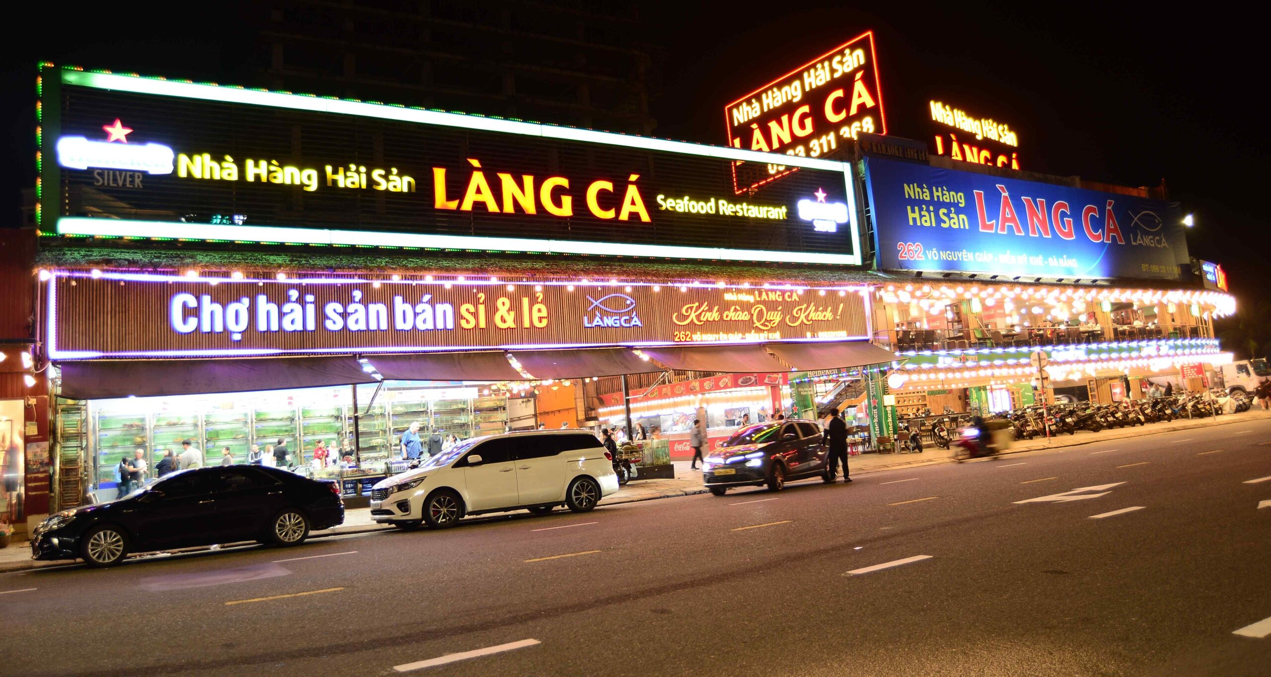 nhà hàng hải sản Làng Cá